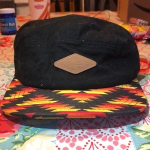 5 panel strap back hat